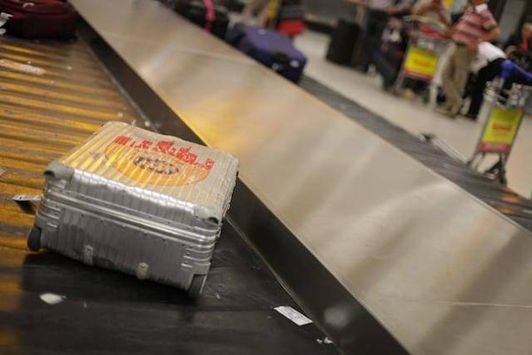 Comment réparer une valise cassée ?