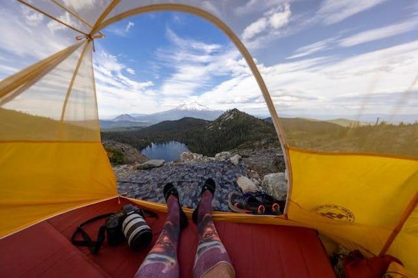 Les attraits du camping en altitude dans les Hautes-Alpes